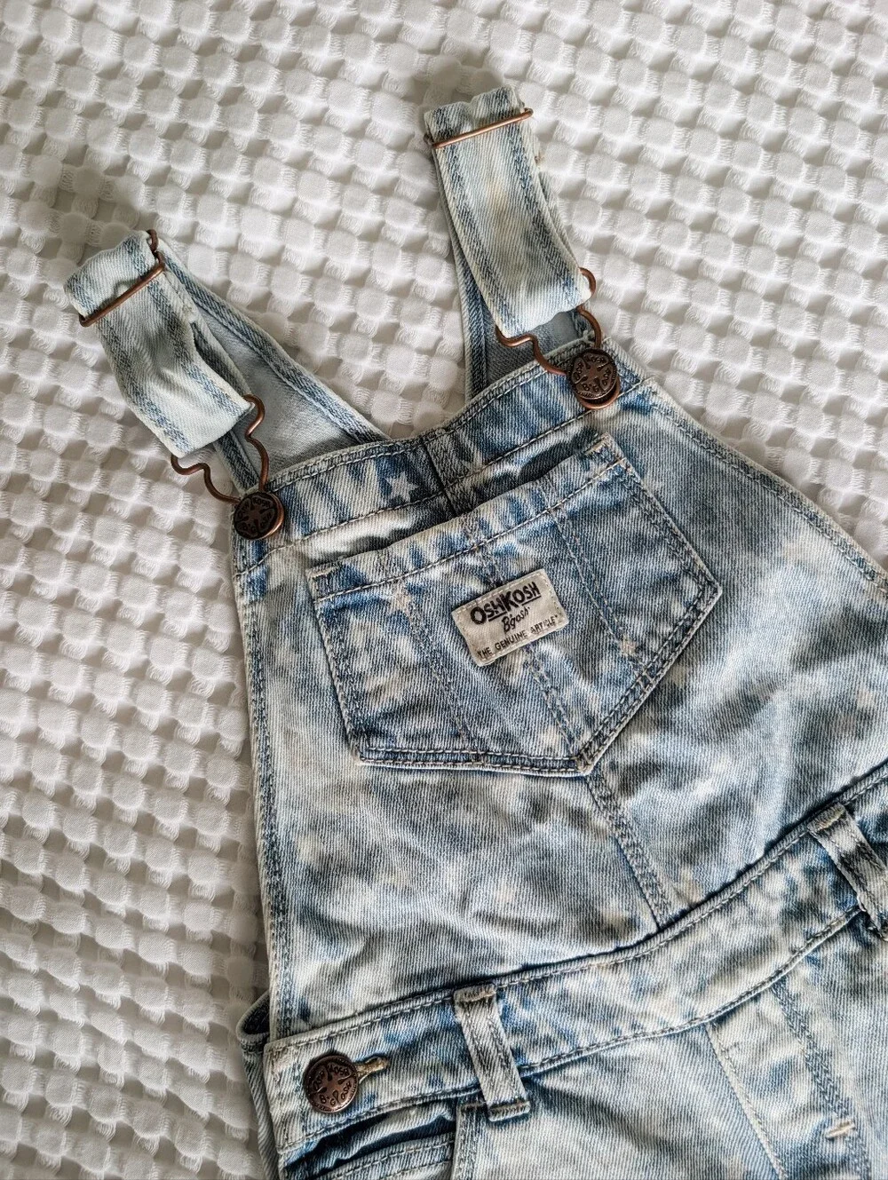 Oshkosh Faded Denim Shortalls With White Star Print